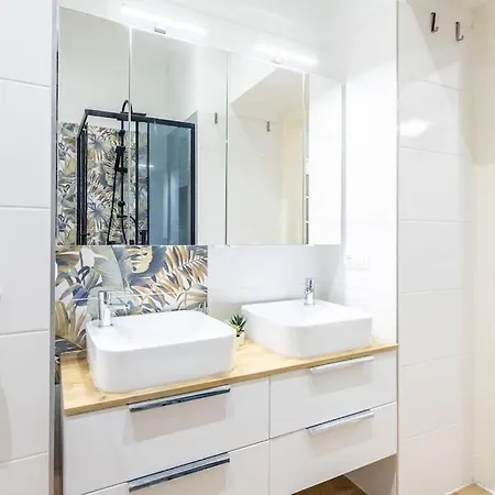 Apartamento Cityscape Budget Theresa